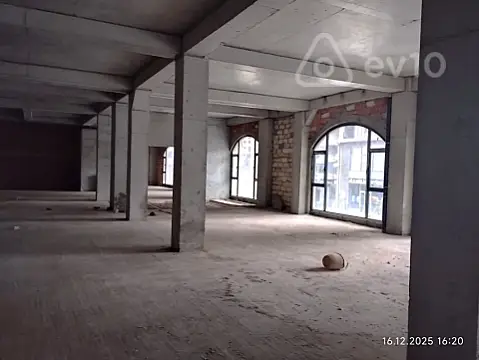 Kirayə verilir mənzil 400 m² — Bakı, Nəsimi 400.00 m²