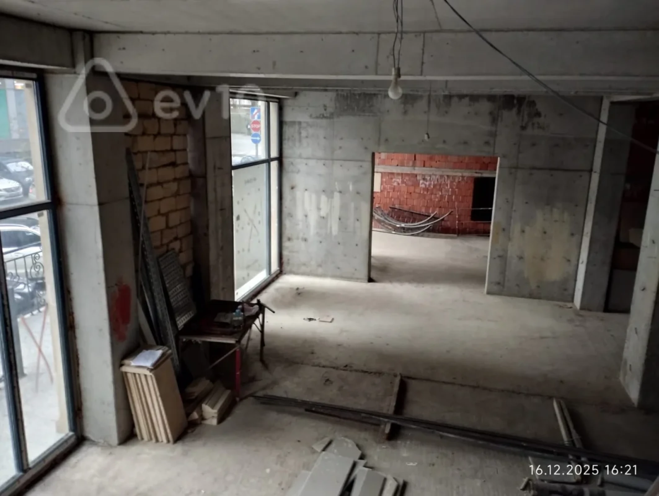 Kirayə verilir mənzil 400 m²