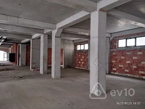 Kirayə verilir mənzil 400 m²