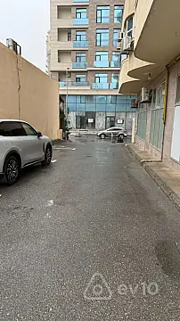 Satılır 3 otaqlı yeni tikili 128 m²