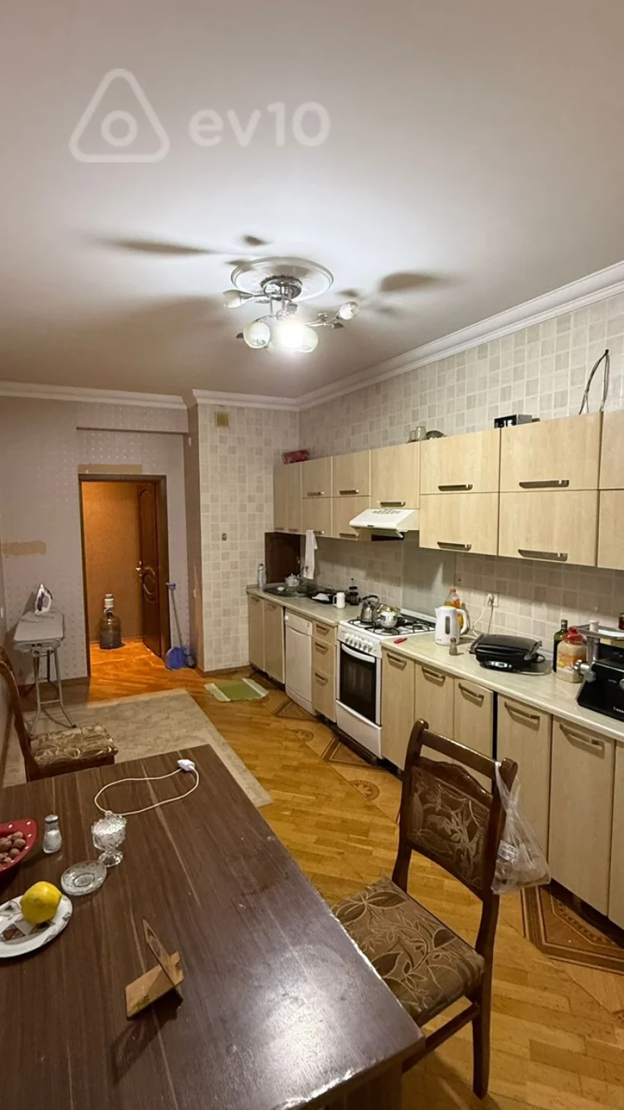 Satılır 3 otaqlı yeni tikili 128 m²