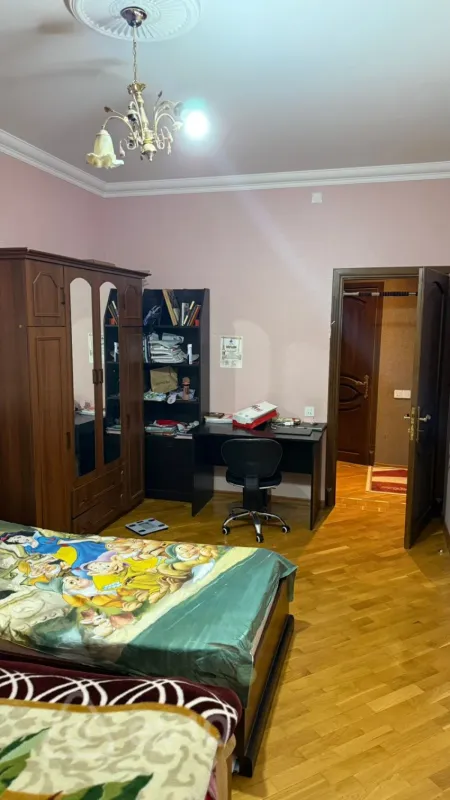 Satılır 3 otaqlı yeni tikili 128 m²