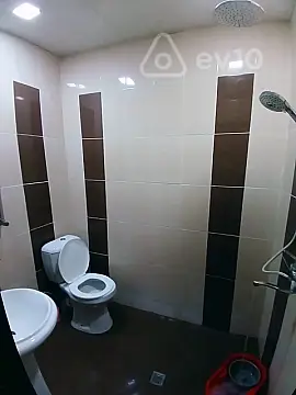 Kirayə verilir 2 otaqlı yeni tikili 70 m²