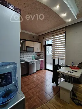 Kirayə verilir 3 otaqlı ofis 167 m²