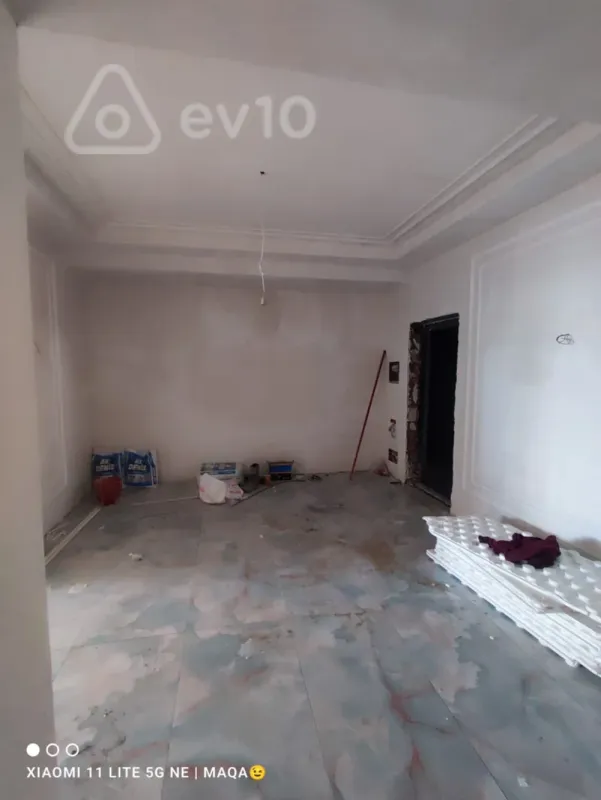 Satılır 4 otaqlı yeni tikili 215 m²
