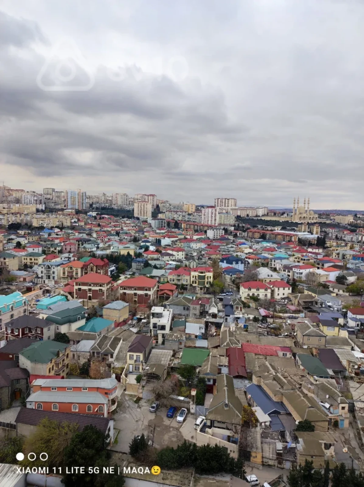 Satılır 4 otaqlı yeni tikili 215 m²