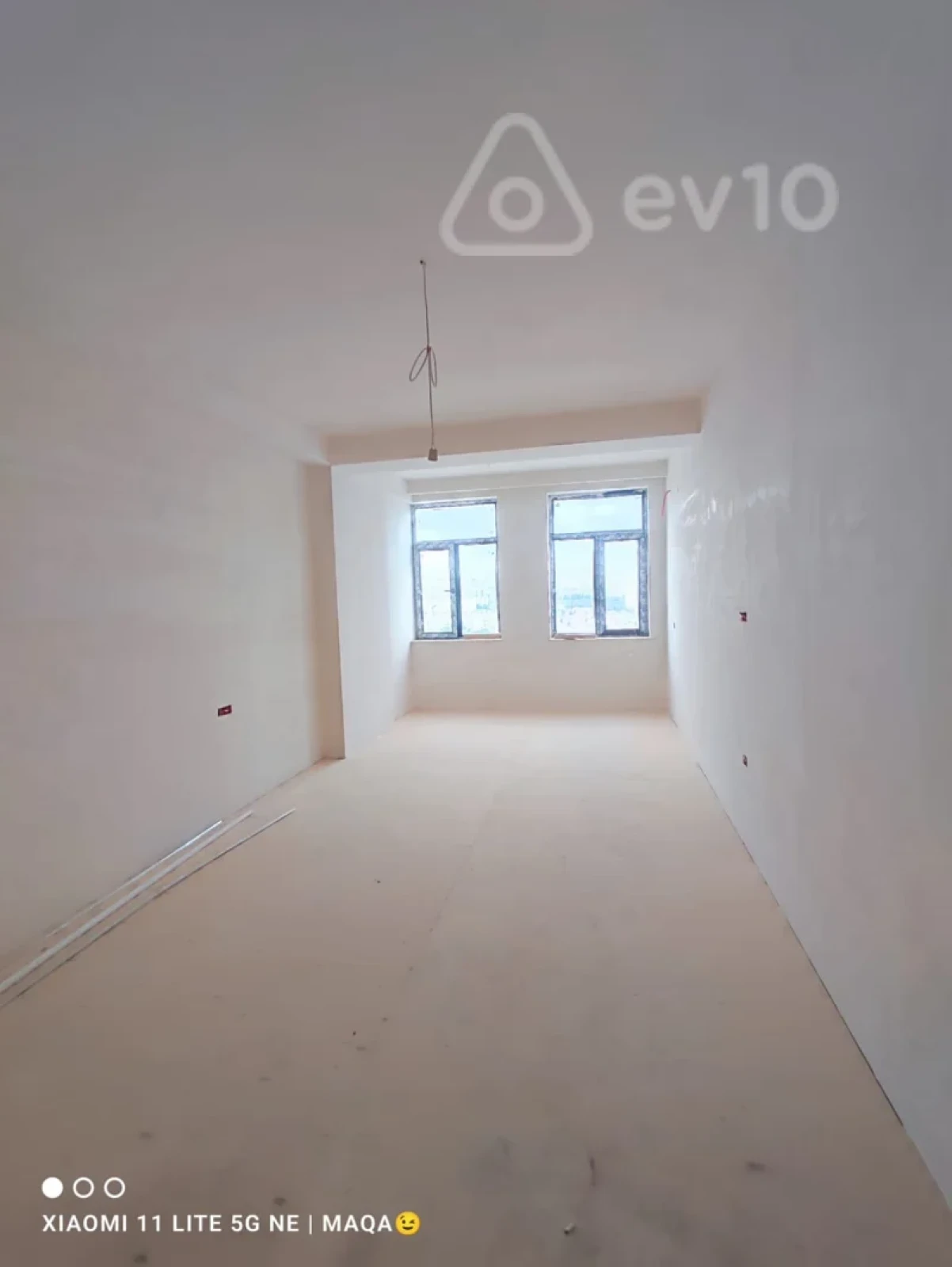 Satılır 4 otaqlı yeni tikili 215 m²