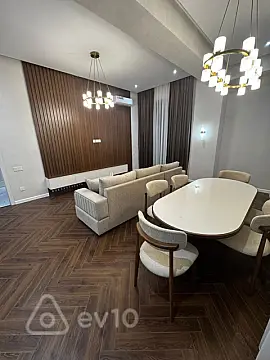 Kirayə verilir 3 otaqlı yeni tikili 130 m²