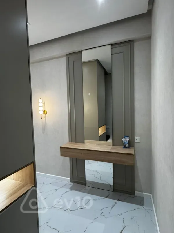 Kirayə verilir 3 otaqlı yeni tikili 130 m²