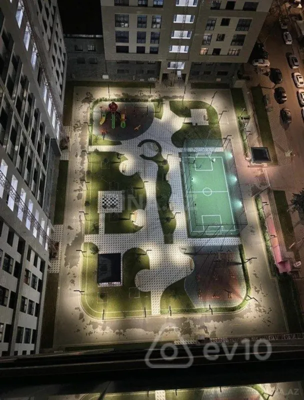 Kirayə verilir 3 otaqlı yeni tikili 130 m²