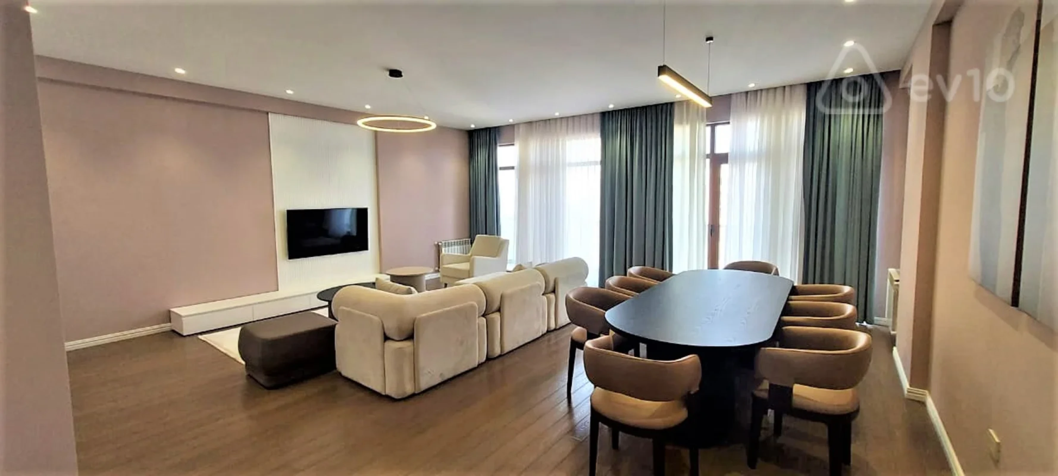 Kirayə verilir 3 otaqlı yeni tikili 180 m²