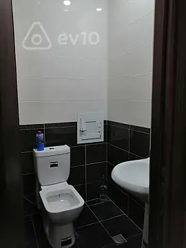 Kirayə verilir 2 otaqlı yeni tikili 65 m²