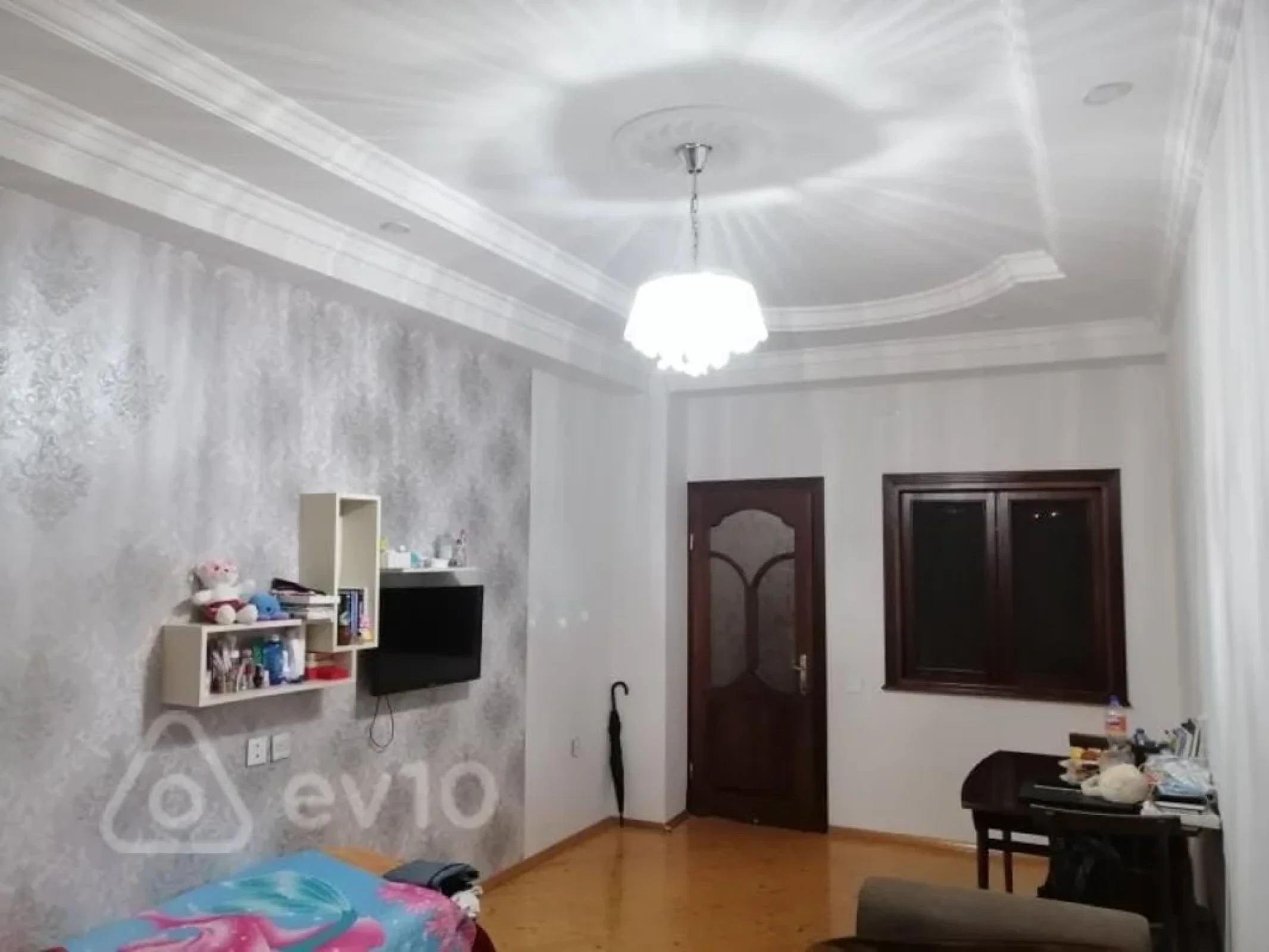 Kirayə verilir 2 otaqlı yeni tikili 65 m²