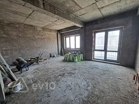 Satılır 3 otaqlı yeni tikili 146 m²