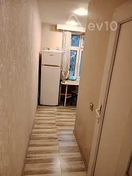 Kirayə verilir 2 otaqlı köhnə tikili 80 m²