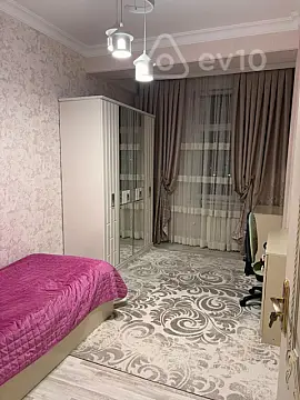 Satılır 3 otaqlı yeni tikili 107 m²