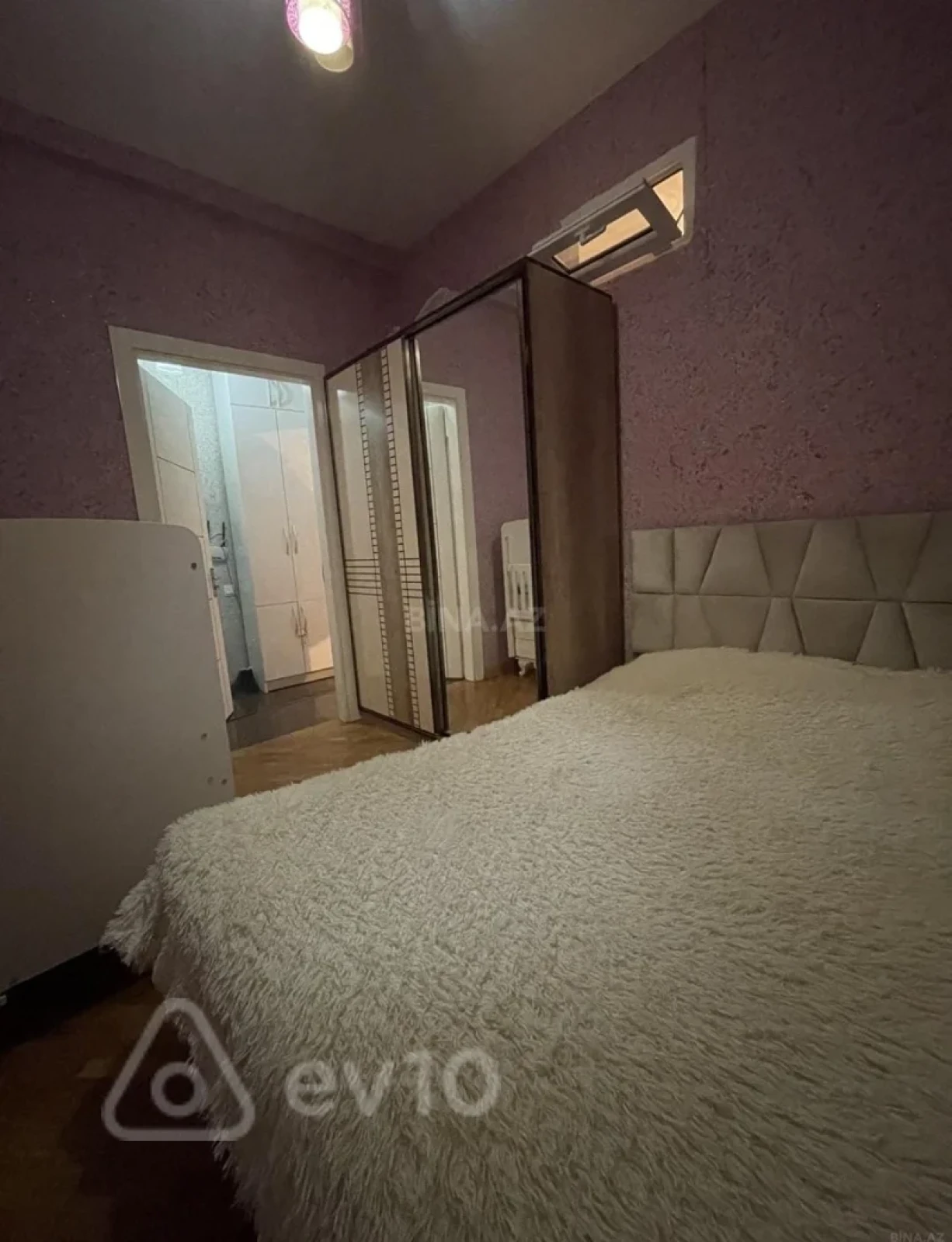 Kirayə verilir 3 otaqlı köhnə tikili 90 m²