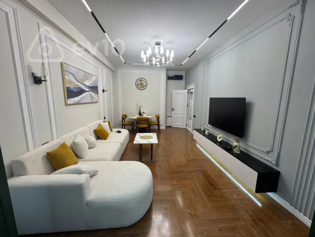 Kirayə verilir 2 otaqlı yeni tikili 70 m²