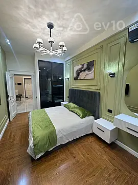 Kirayə verilir 2 otaqlı yeni tikili 70 m²