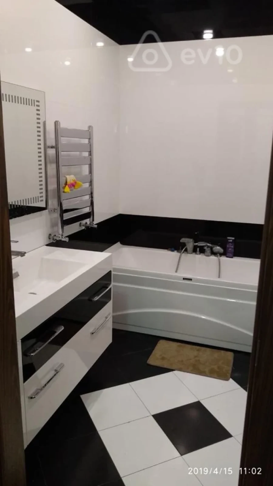 Kirayə verilir 4 otaqlı yeni tikili 185 m²