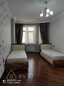 Kirayə verilir 3 otaqlı yeni tikili 85 m²
