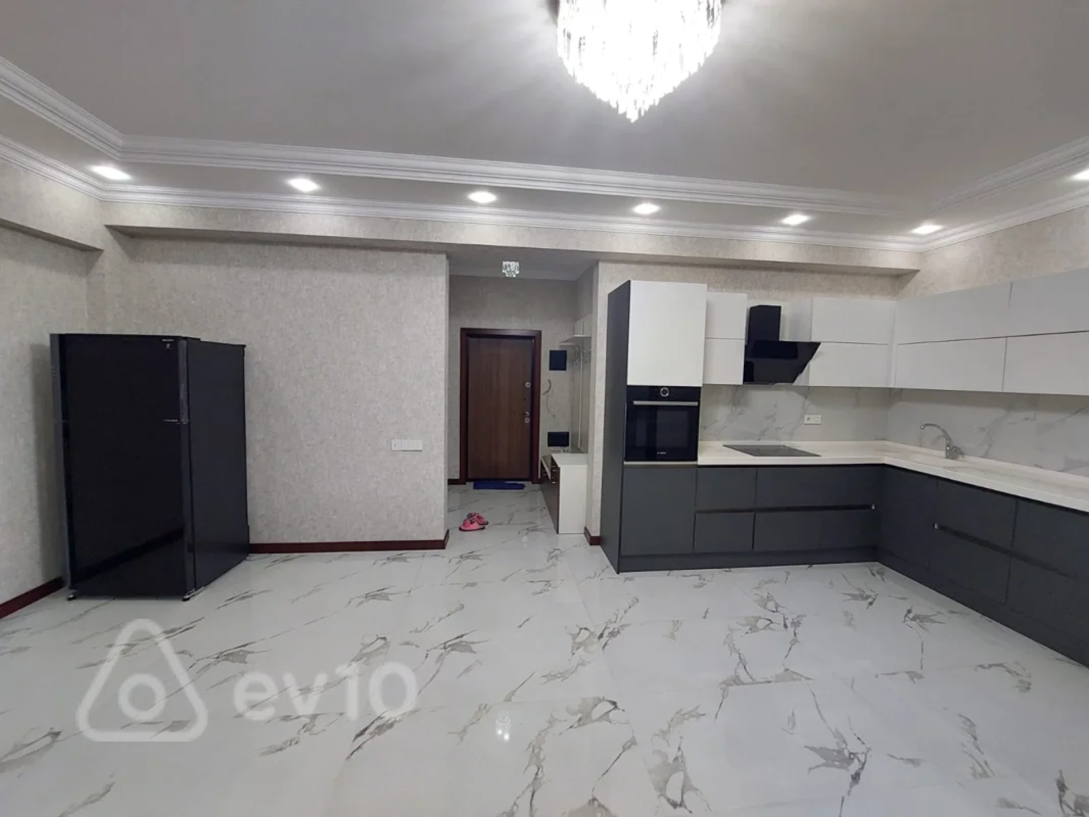 Satılır 3 otaqlı yeni tikili 138 m²