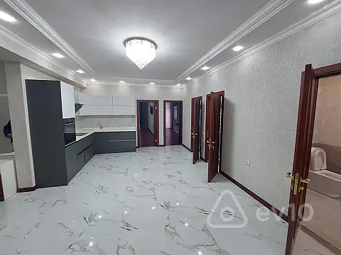 Satılır 3 otaqlı yeni tikili 138 m²