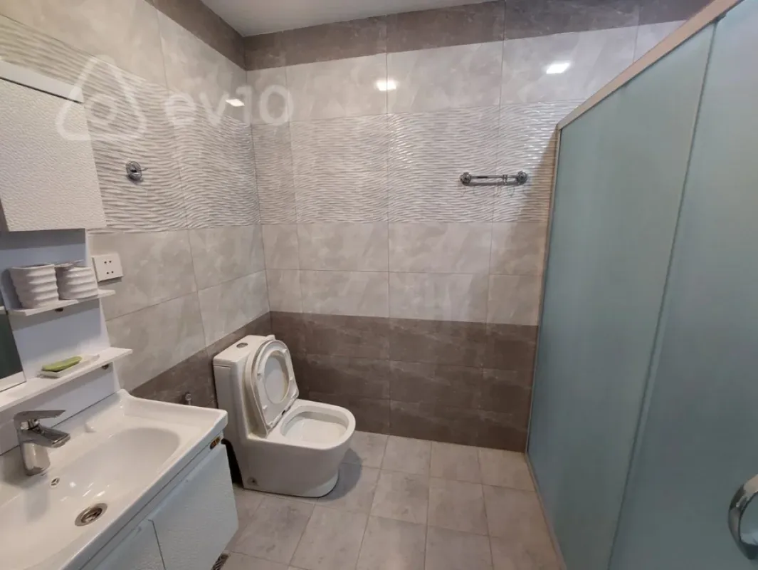 Satılır 3 otaqlı yeni tikili 138 m²