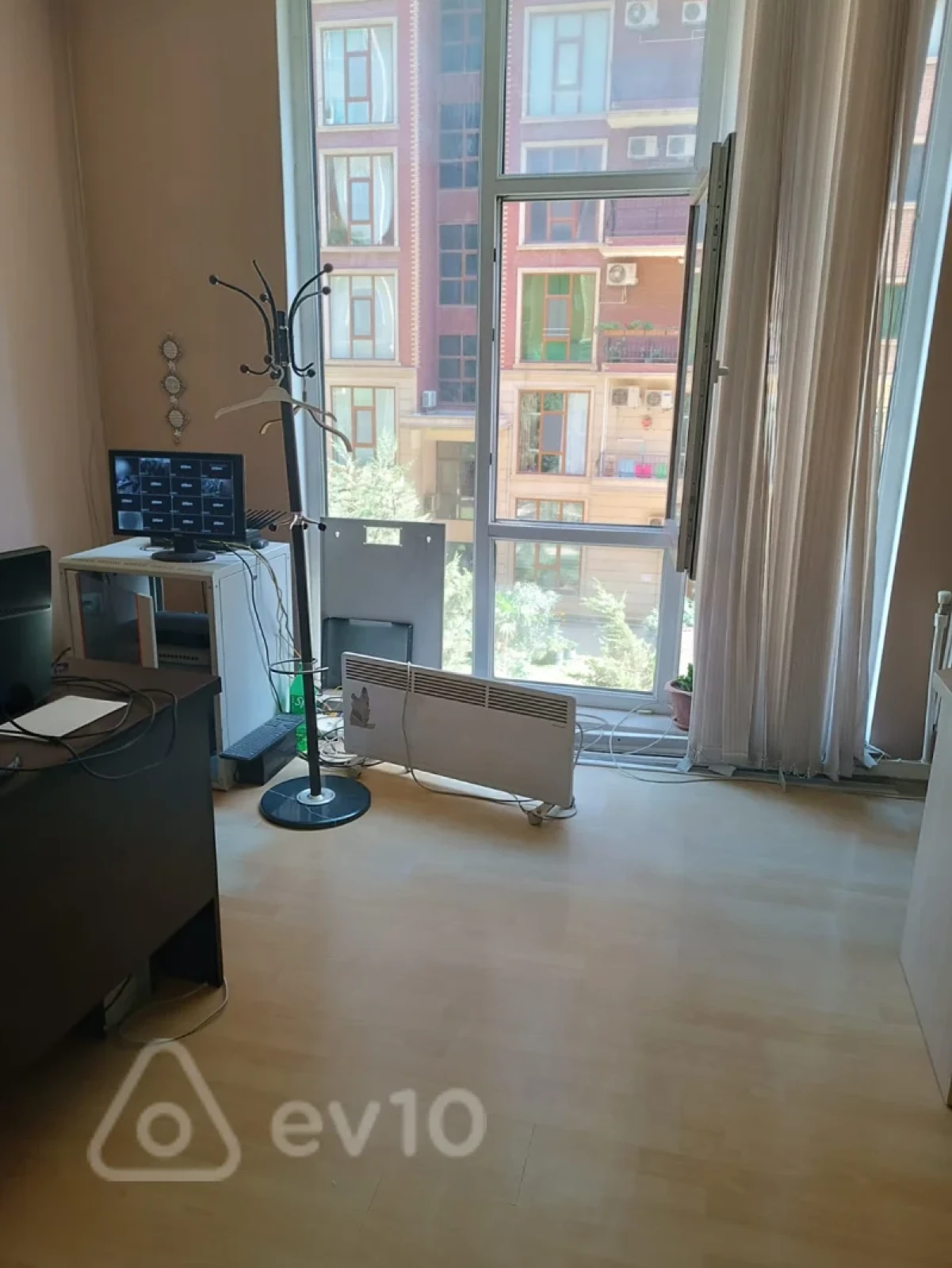 Kirayə verilir 6 otaqlı ofis 215 m²