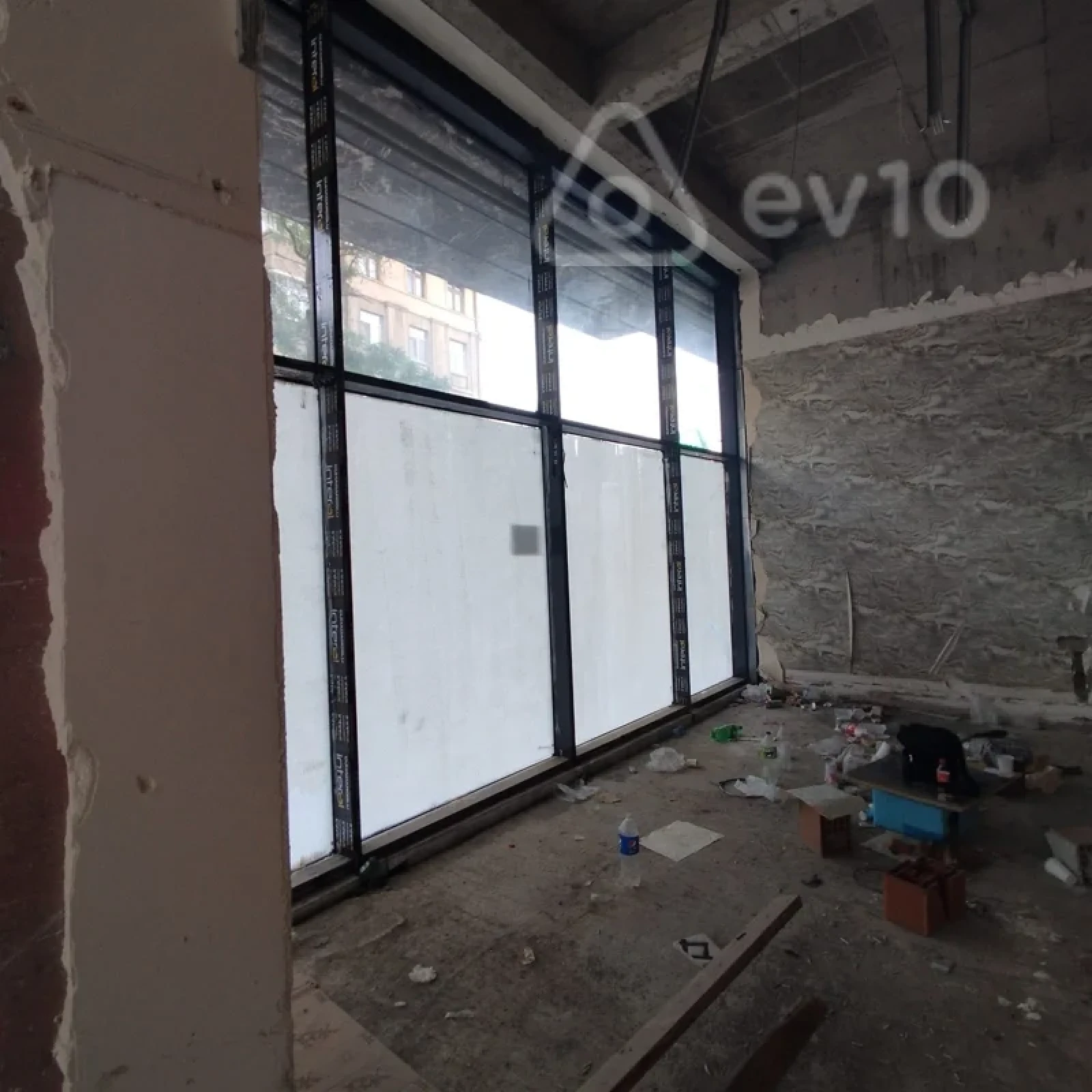 Kirayə verilir mənzil 170 m²