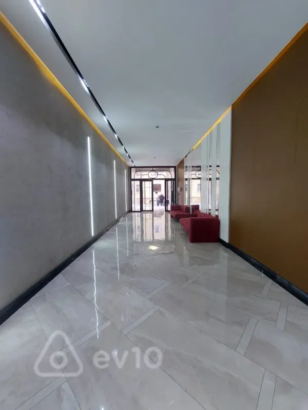 Satılır 2 otaqlı yeni tikili 97.4 m²