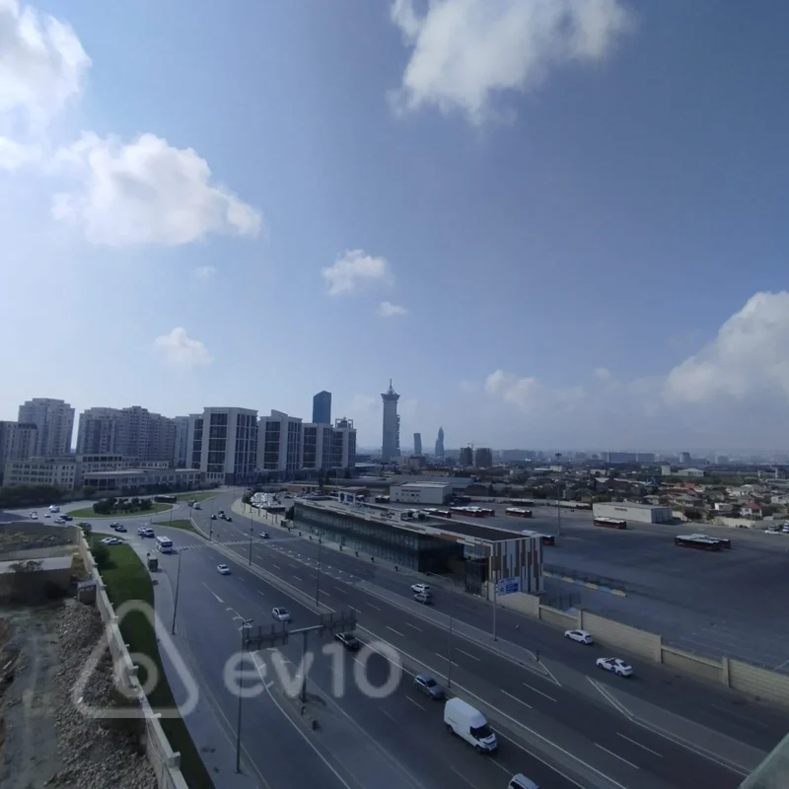 Satılır 2 otaqlı yeni tikili 97.4 m²