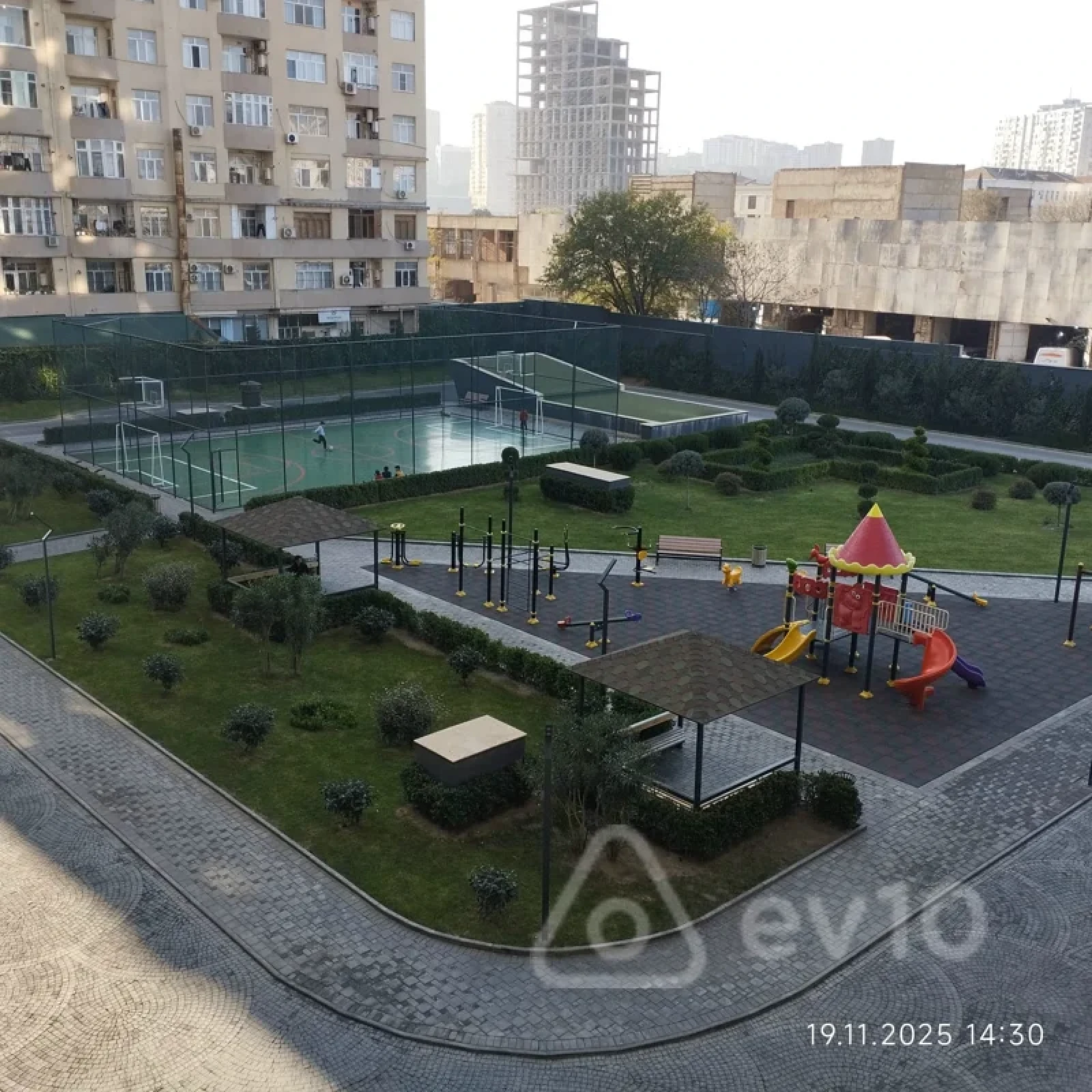 Satılır 2 otaqlı yeni tikili 110 m²