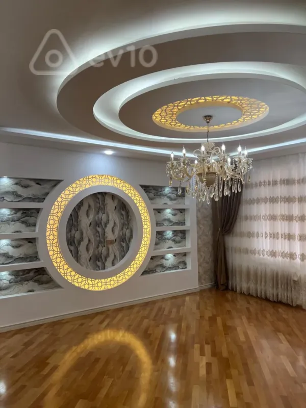 Satılır 4 otaqlı yeni tikili 140 m²