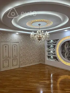 Satılır 4 otaqlı yeni tikili 140 m²