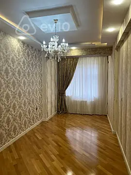 Satılır 4 otaqlı yeni tikili 140 m²