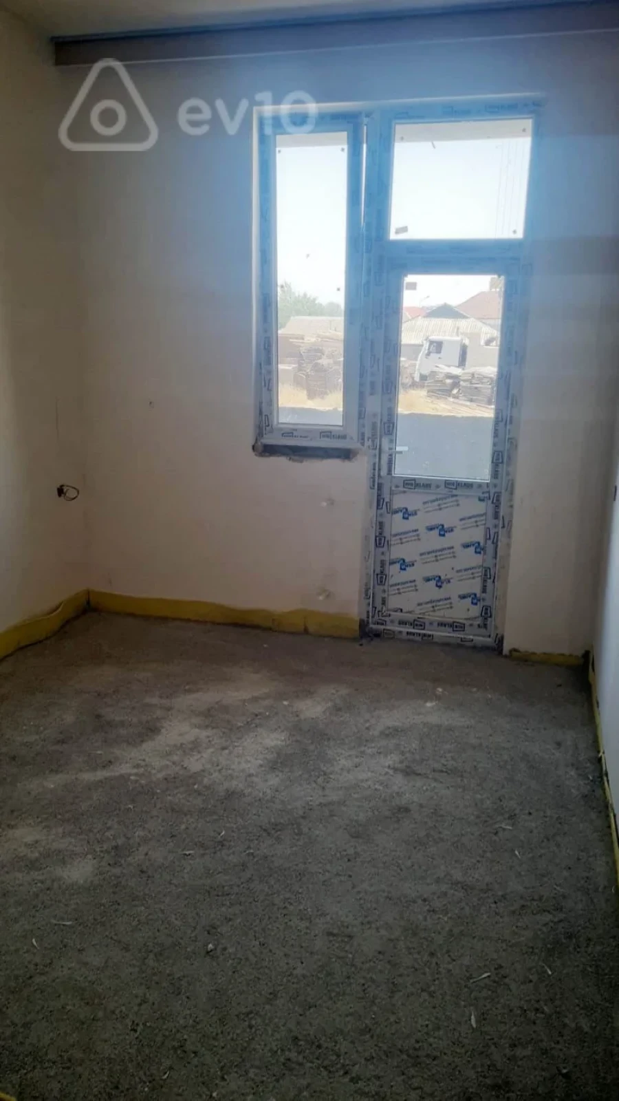 Satılır 2 otaqlı yeni tikili 45 m²