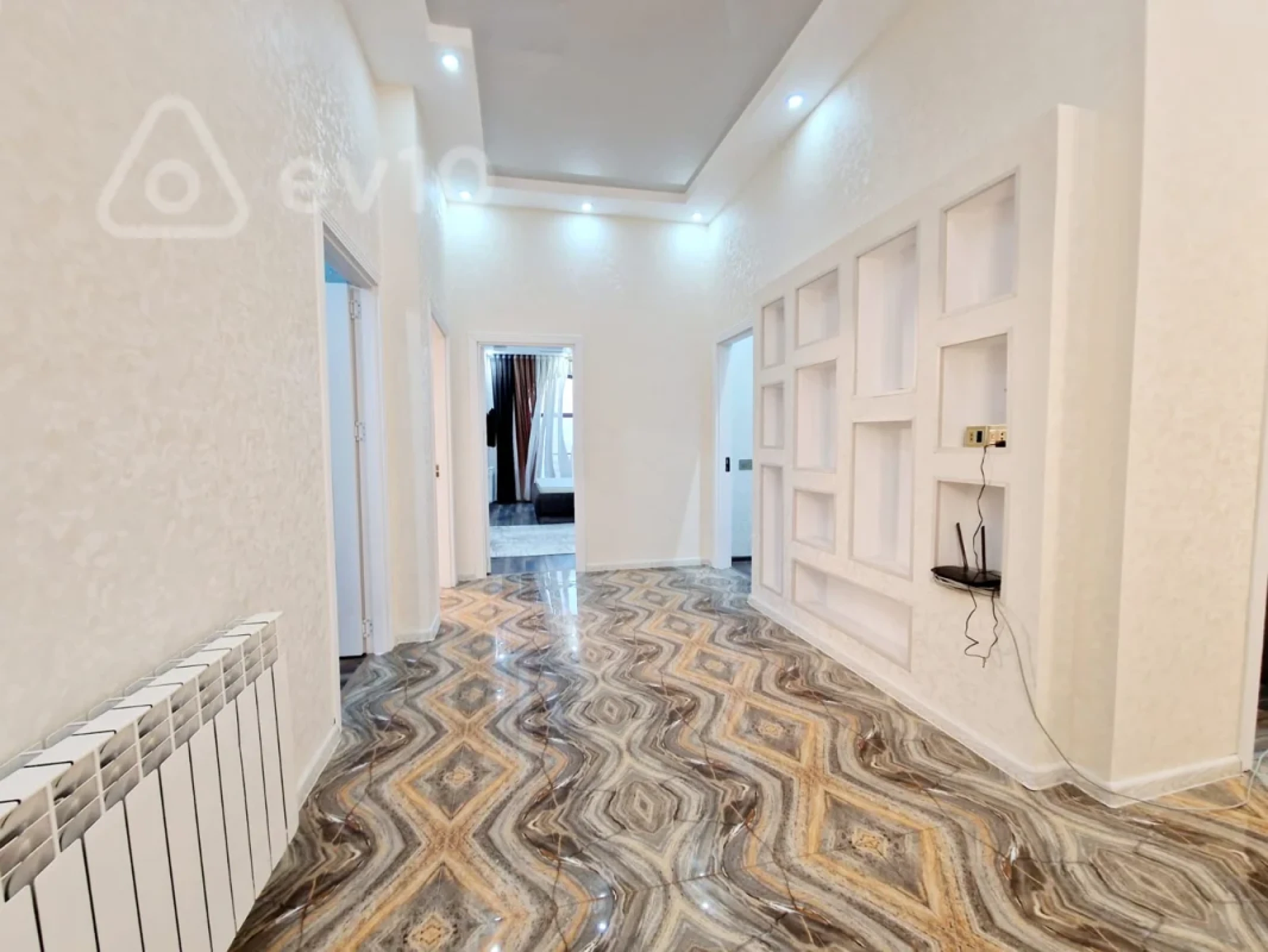 Satılır 4 otaqlı yeni tikili 165 m²