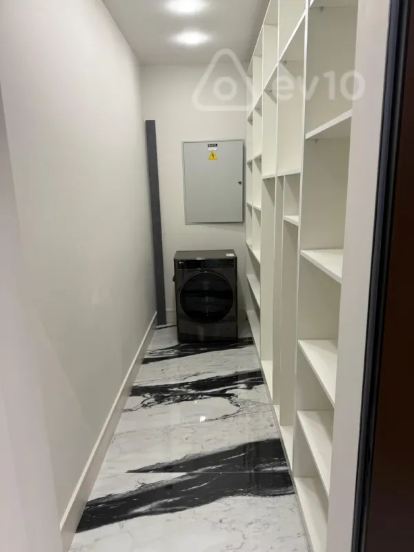 Kirayə verilir 2 otaqlı yeni tikili 97 m²
