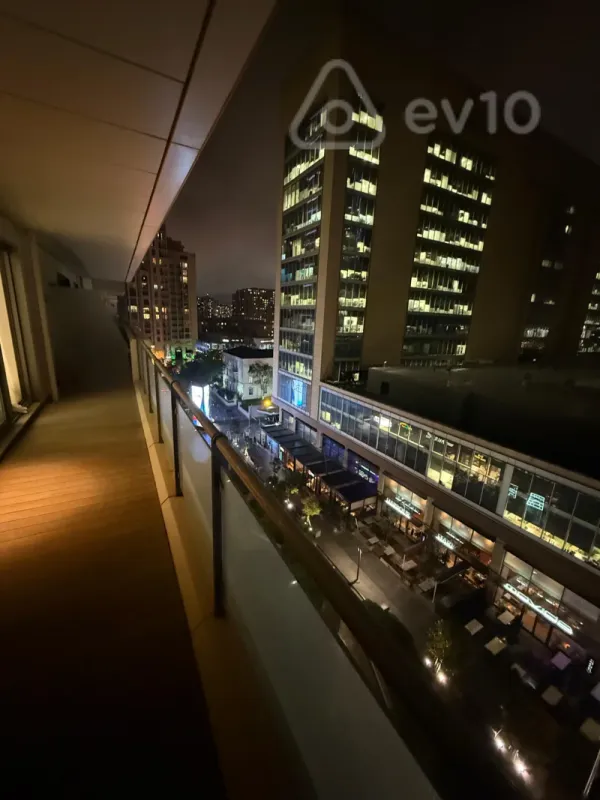 Kirayə verilir 2 otaqlı yeni tikili 97 m²