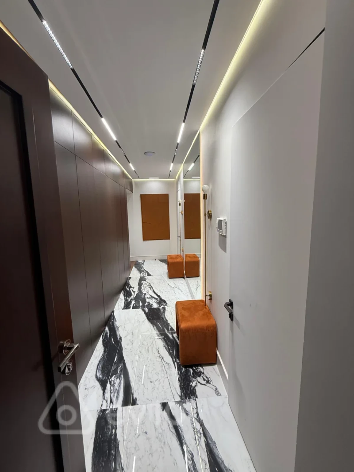 Kirayə verilir 2 otaqlı yeni tikili 97 m²