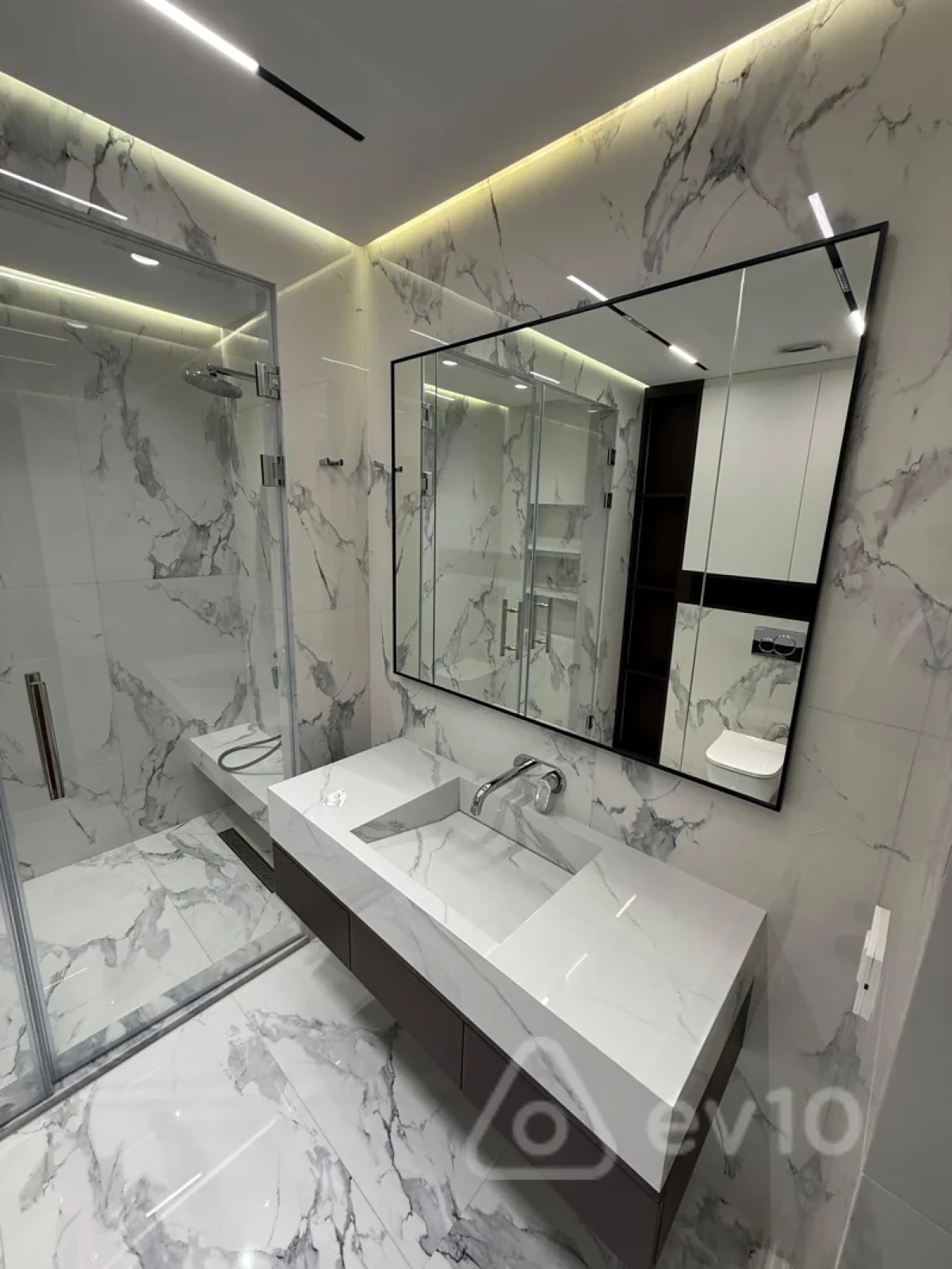 Kirayə verilir 2 otaqlı yeni tikili 97 m²