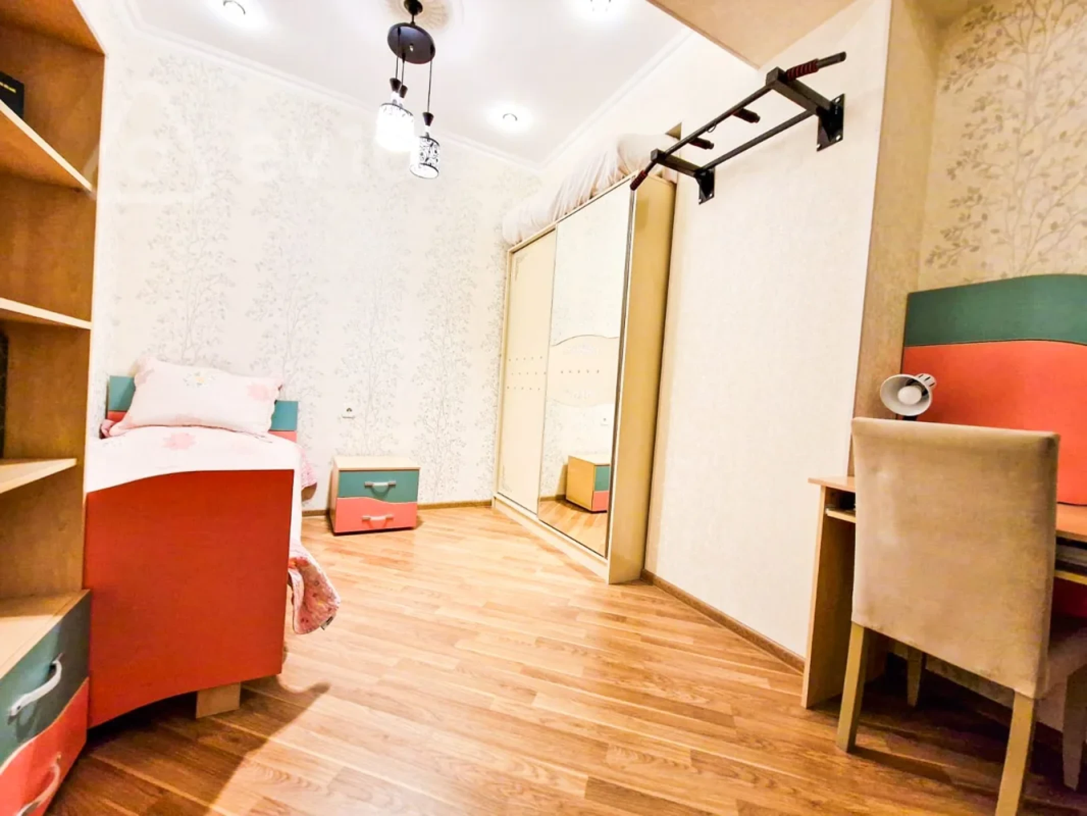 Satılır 3 otaqlı yeni tikili 96 m²