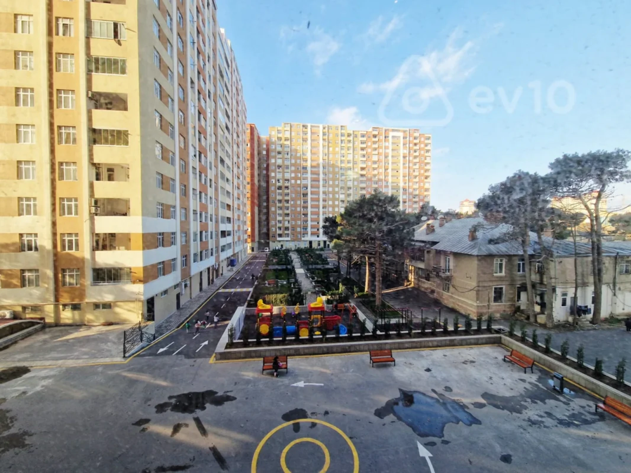 Satılır 3 otaqlı yeni tikili 70 m²