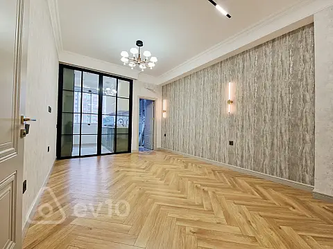 Satılır 3 otaqlı yeni tikili 70 m²