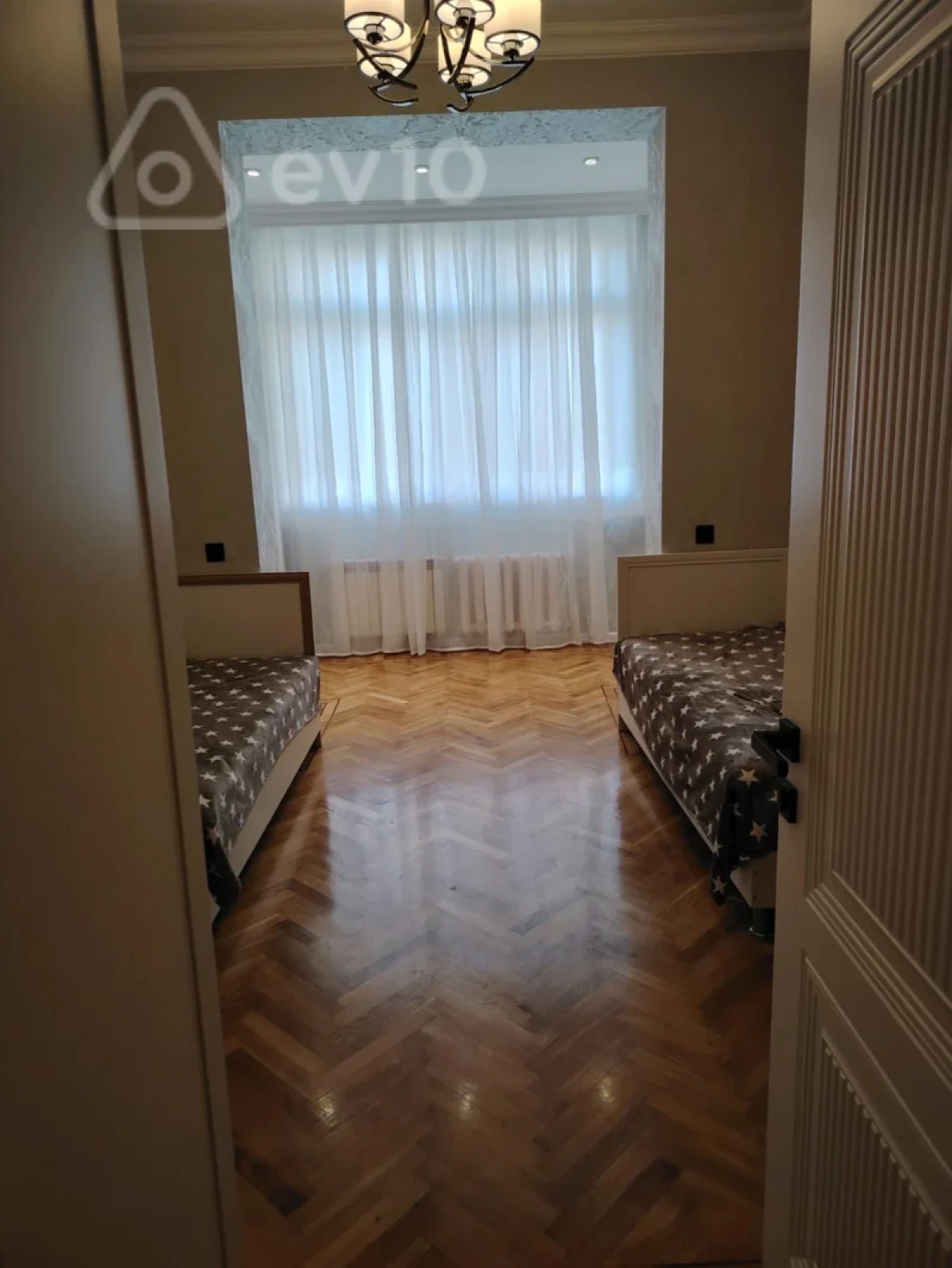 Kirayə verilir 3 otaqlı köhnə tikili 80 m²
