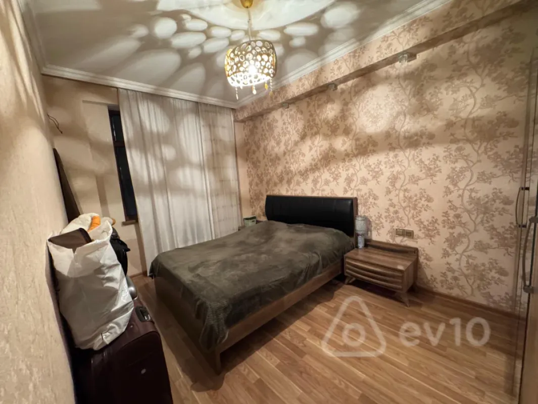 Satılır 3 otaqlı yeni tikili 78 m²