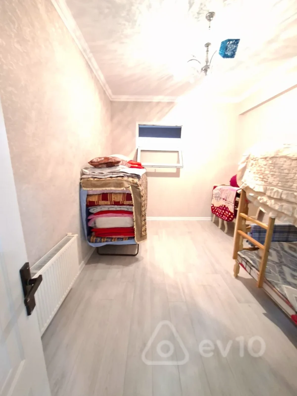 Satılır 3 otaqlı yeni tikili 100 m²