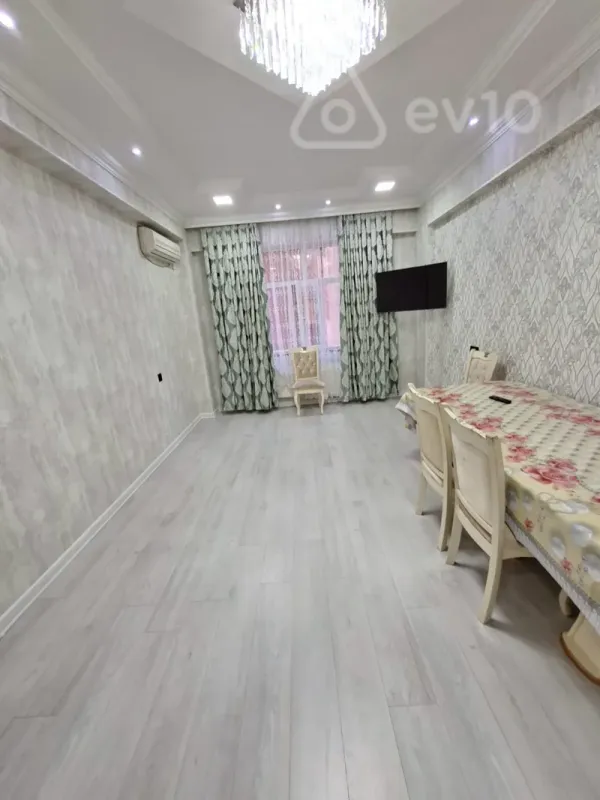 Satılır 3 otaqlı yeni tikili 100 m²