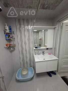 Satılır 3 otaqlı yeni tikili 100 m²